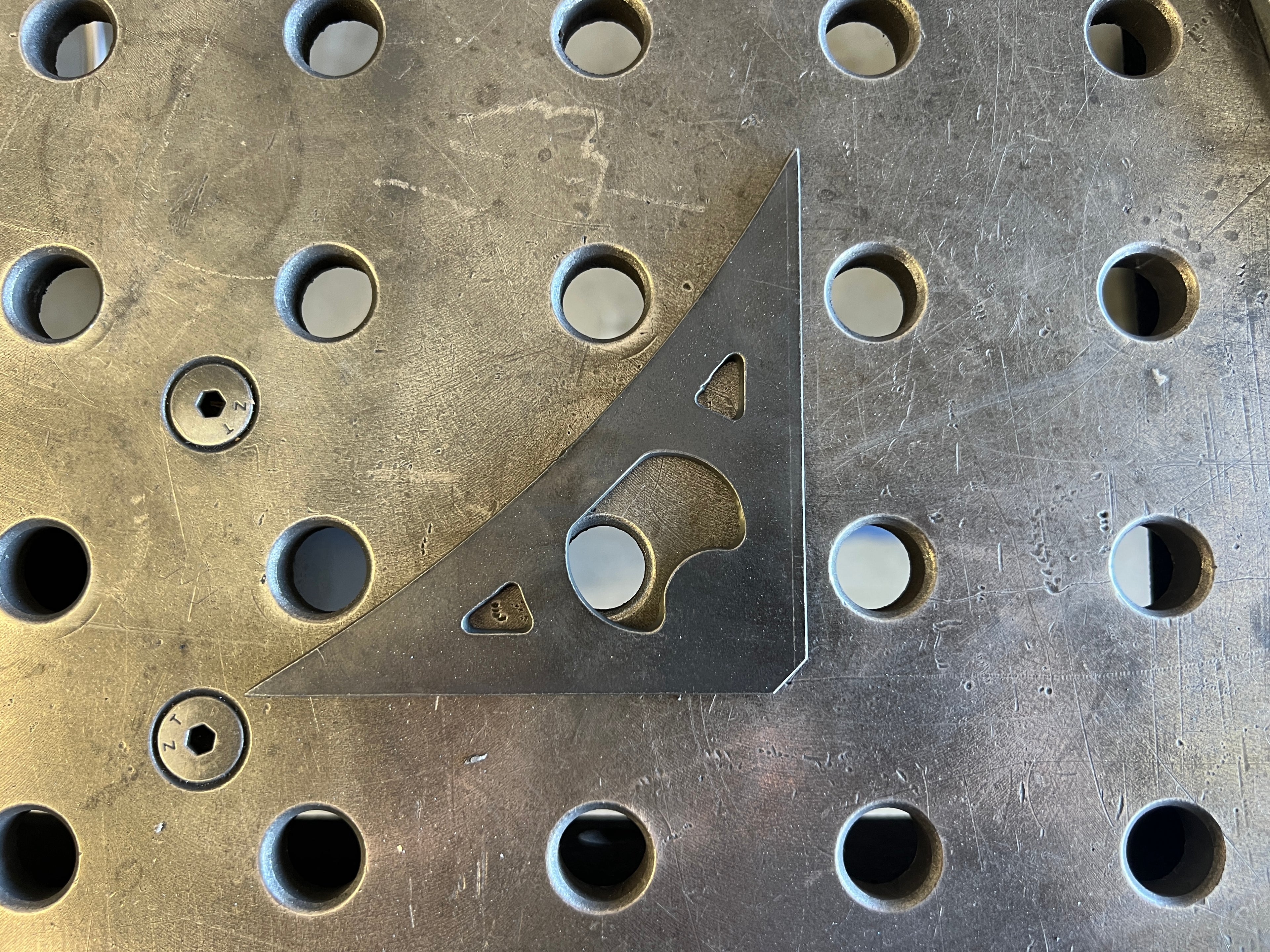 Weld On 4x4in 90 Degree Gusset with bottle opener cut- 5 pack