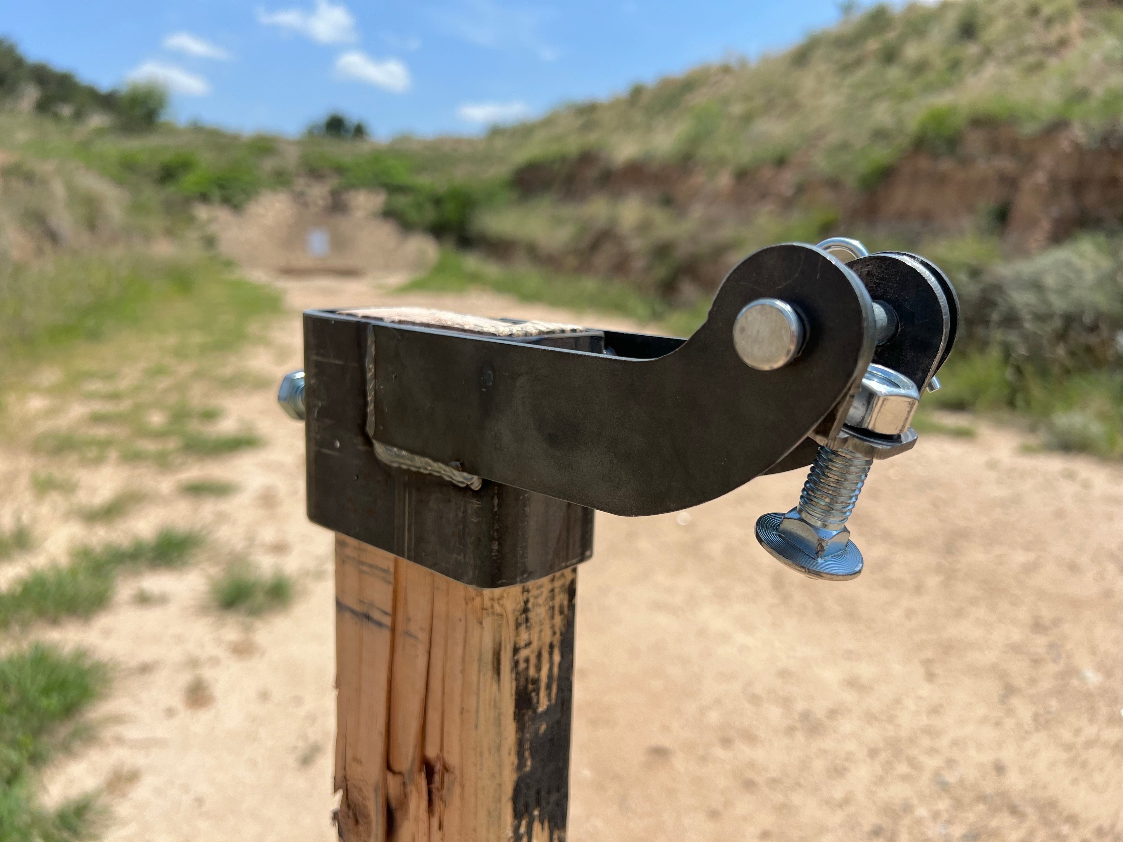 Quick Release Target Hanger